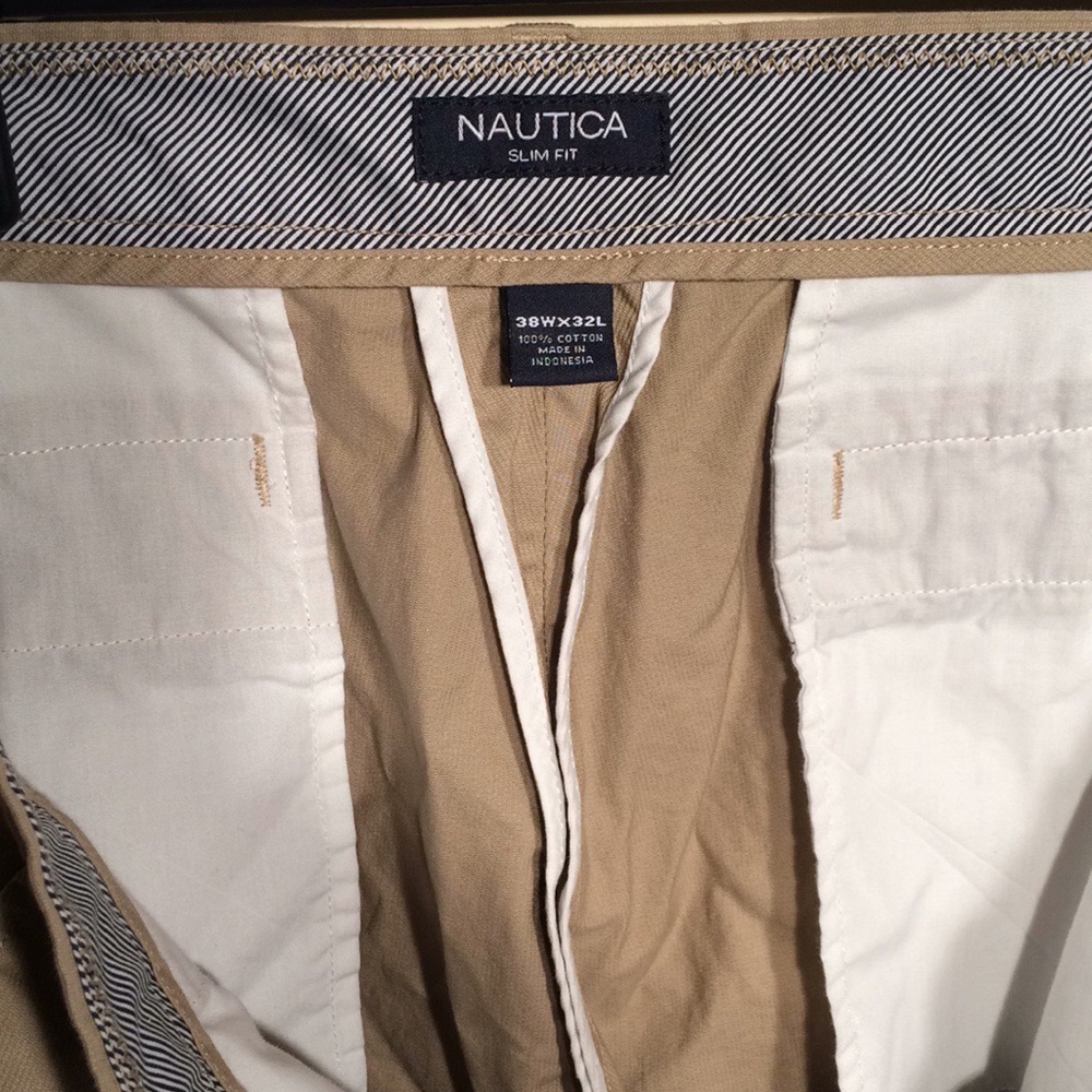 Nautica Men’s 38x32 Slim Fit Khakis. 100% cotton - Picture 2 of 4